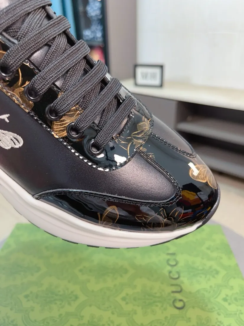 Factory price 420🌹🌹GUCCI [Gucci] New high-end brand of men's shoes, the latest fashionable casual men's shoes, trendy and versatile, relaxed and sporty style, uppers imported from Italy, first-layer cowhide, genuine leather lining and ultra-fine workmanship. Original personalized fashionable rubber wear-resistant outsole, light and comfortable on the foot, size 38-44